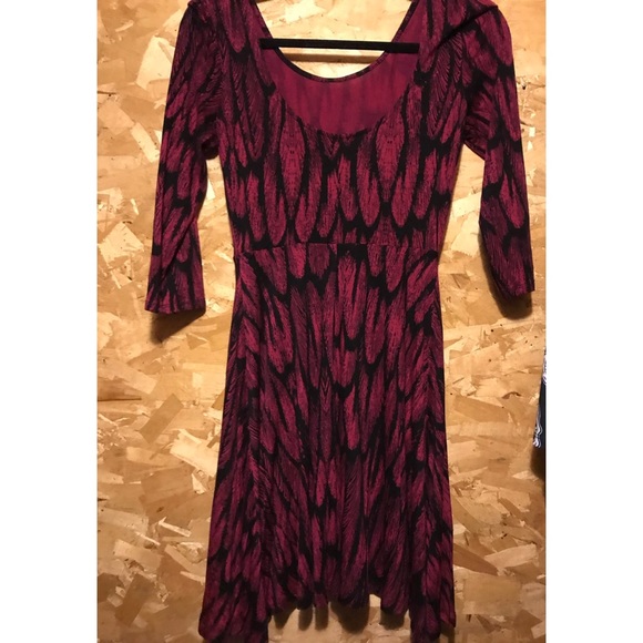 3/4 sleeve scoop neck dress in stretch!! - Picture 3 of 4